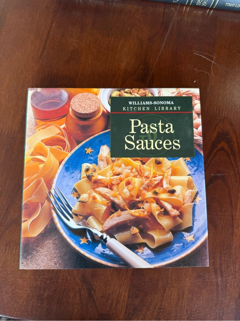 Williams-Sonoma Pasta Sauces Cookbook — Blue & Yellow Cover Art
